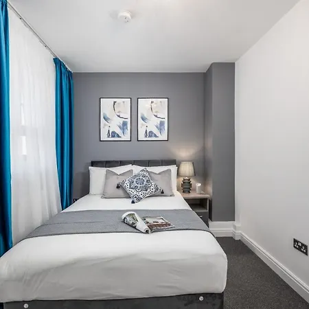Cosy 4-Bedroom Apartment Next To Borough London Exterior photo